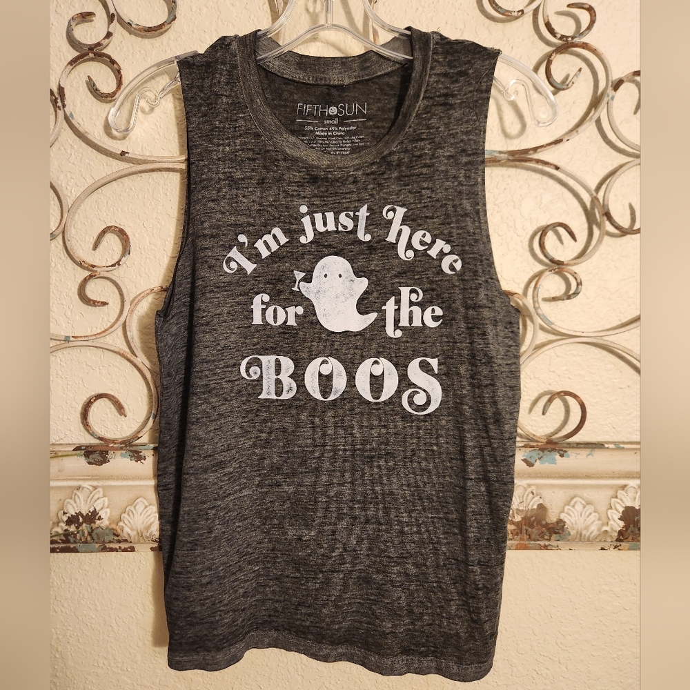🦄 I'M JUST HERE FOR THE BOOS muscle tee